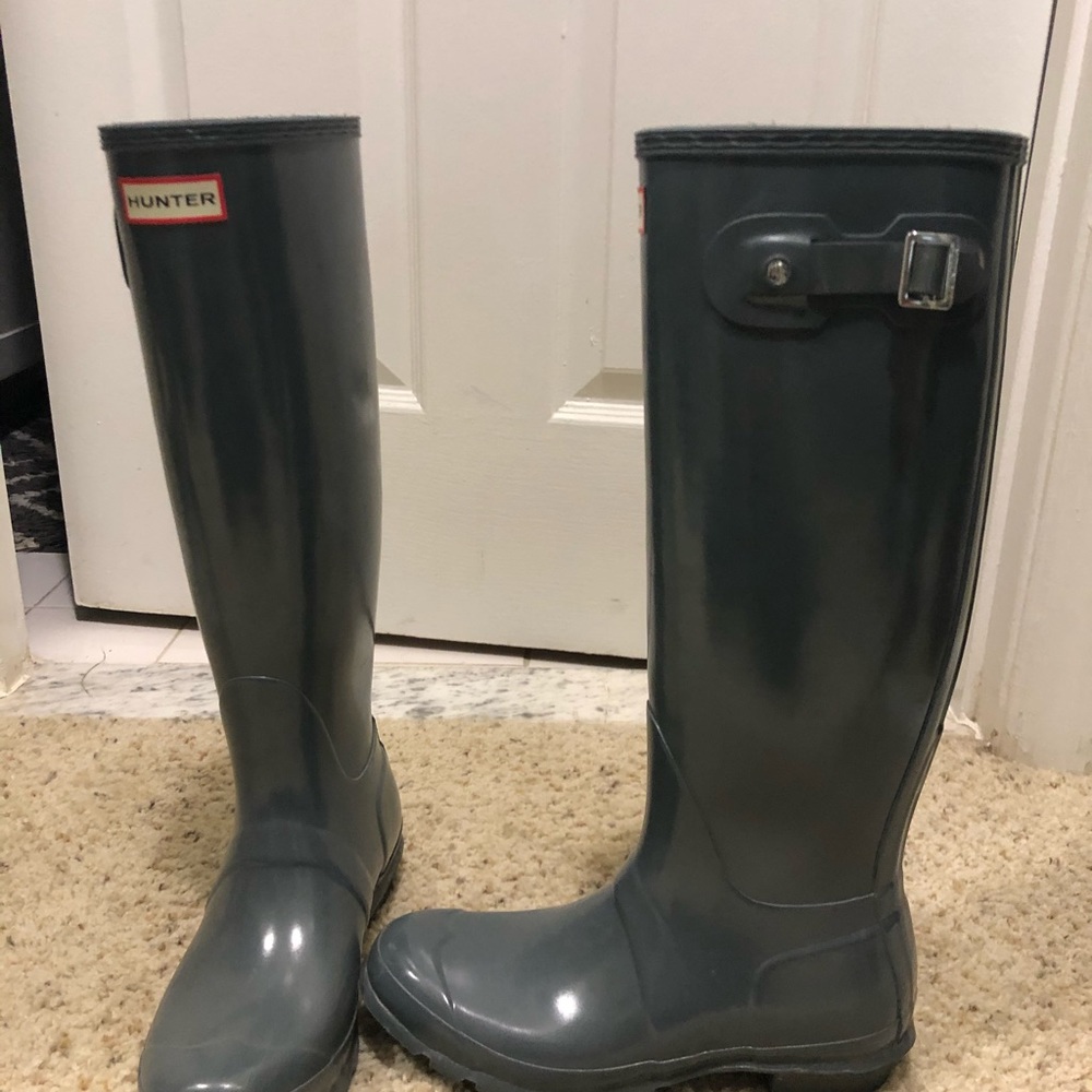 Gray tall hunter boots - Picture 2 of 5